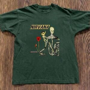 Gildan Men Green T-Shirt, Nirvana Nevermind Green Cotton T-Shirt